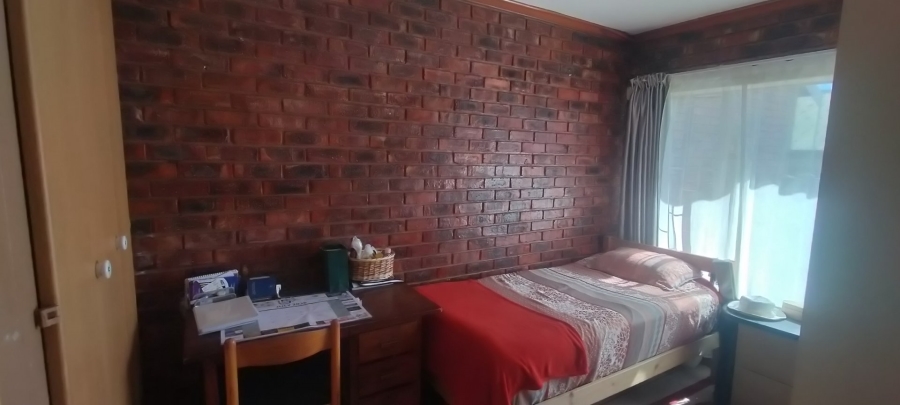 2 Bedroom Property for Sale in Uitsig Free State